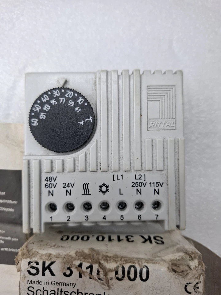 Rittal enclosure internal temperature controller SK 3110.000 temp. Controller